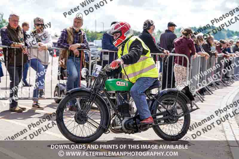 Vintage motorcycle club;eventdigitalimages;no limits trackdays;peter wileman photography;vintage motocycles;vmcc banbury run photographs